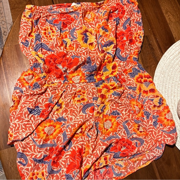 Billabong Floral Romper – Size Small - Picture 8 of 8